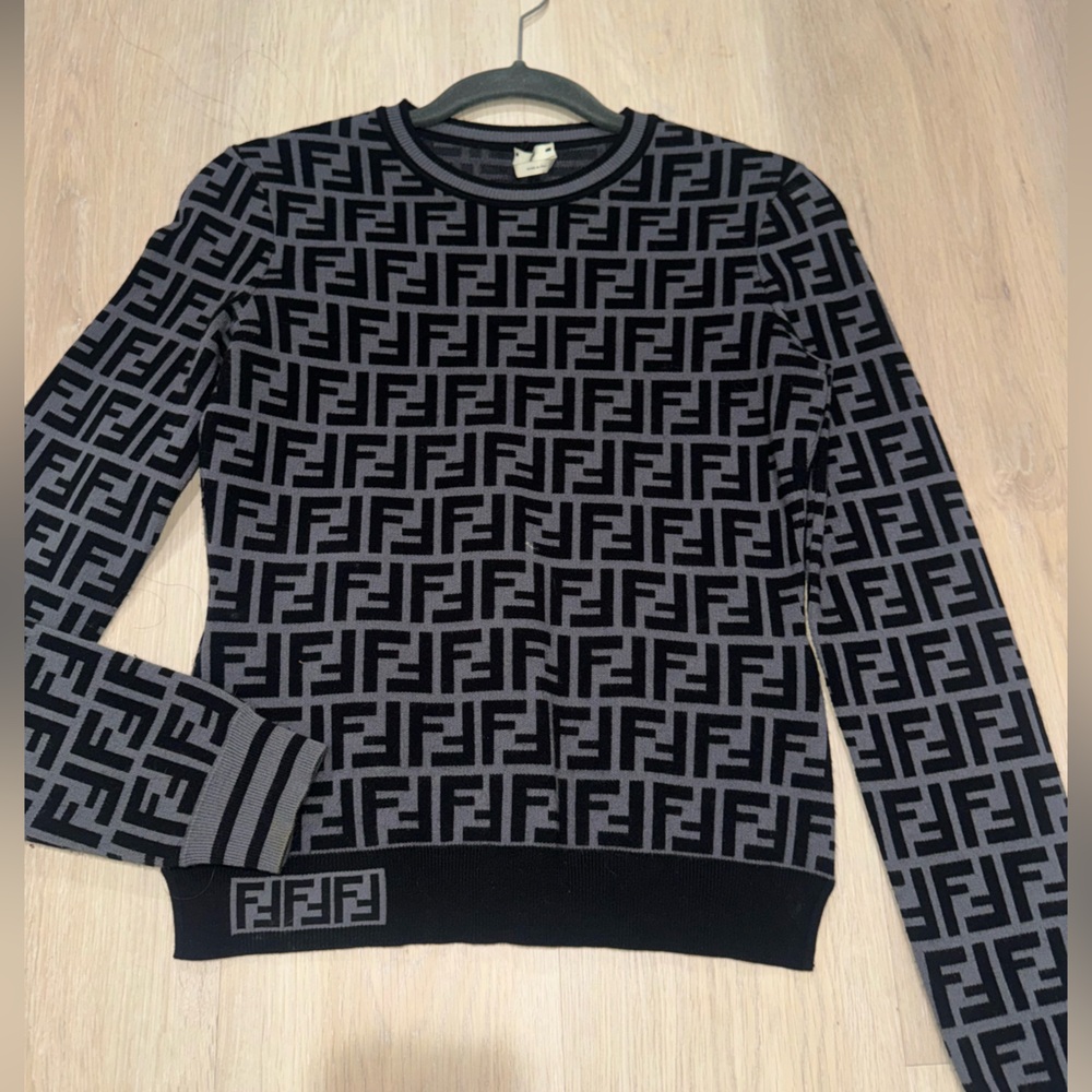 Fendi Sweater